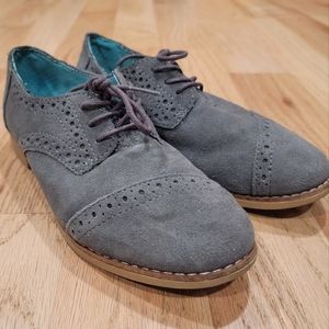 Toms Wingtip style 6.5